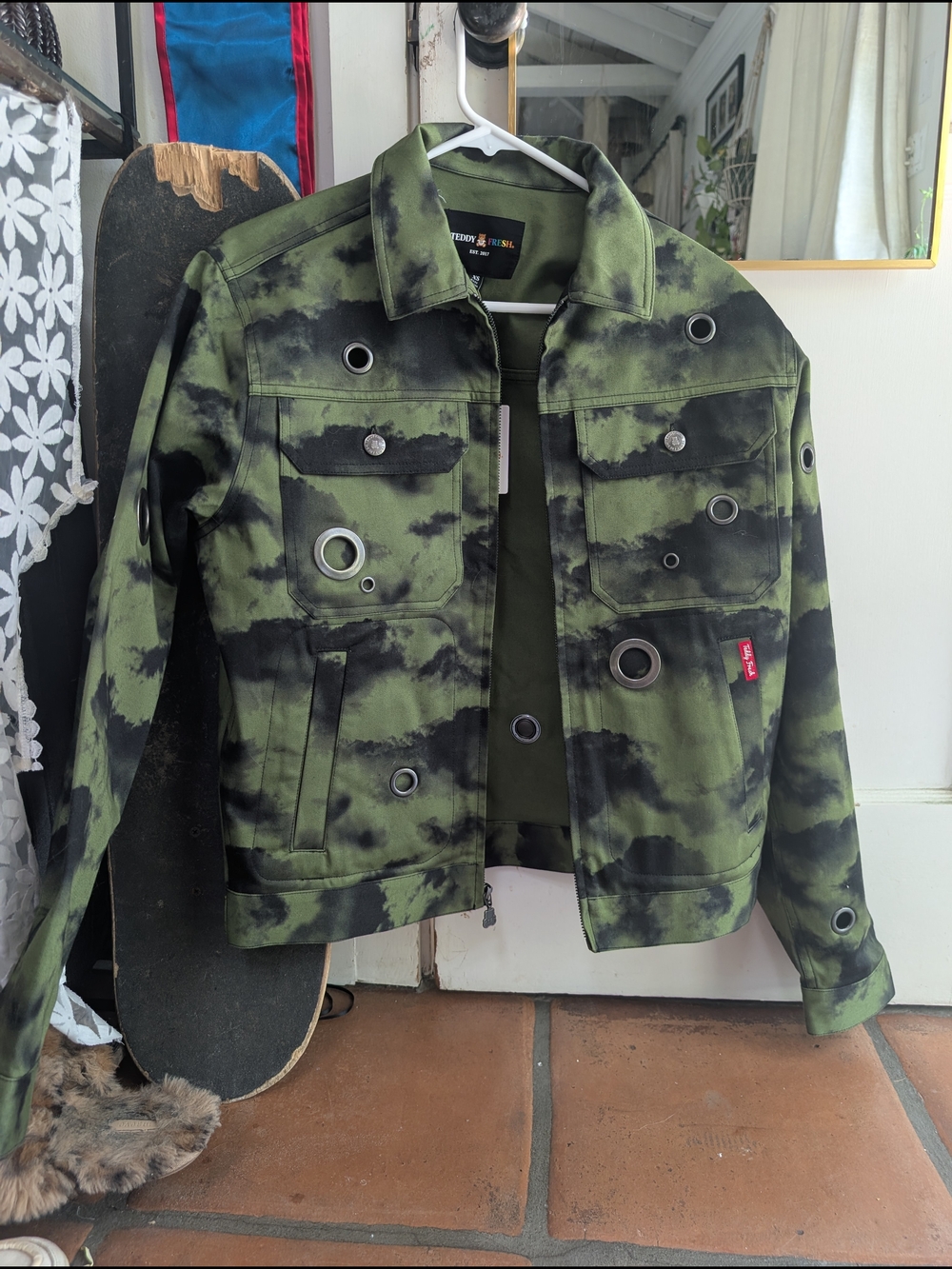Teddy Fresh Oversized Green & Black Tie-Dye Grommet Trucker Jacket